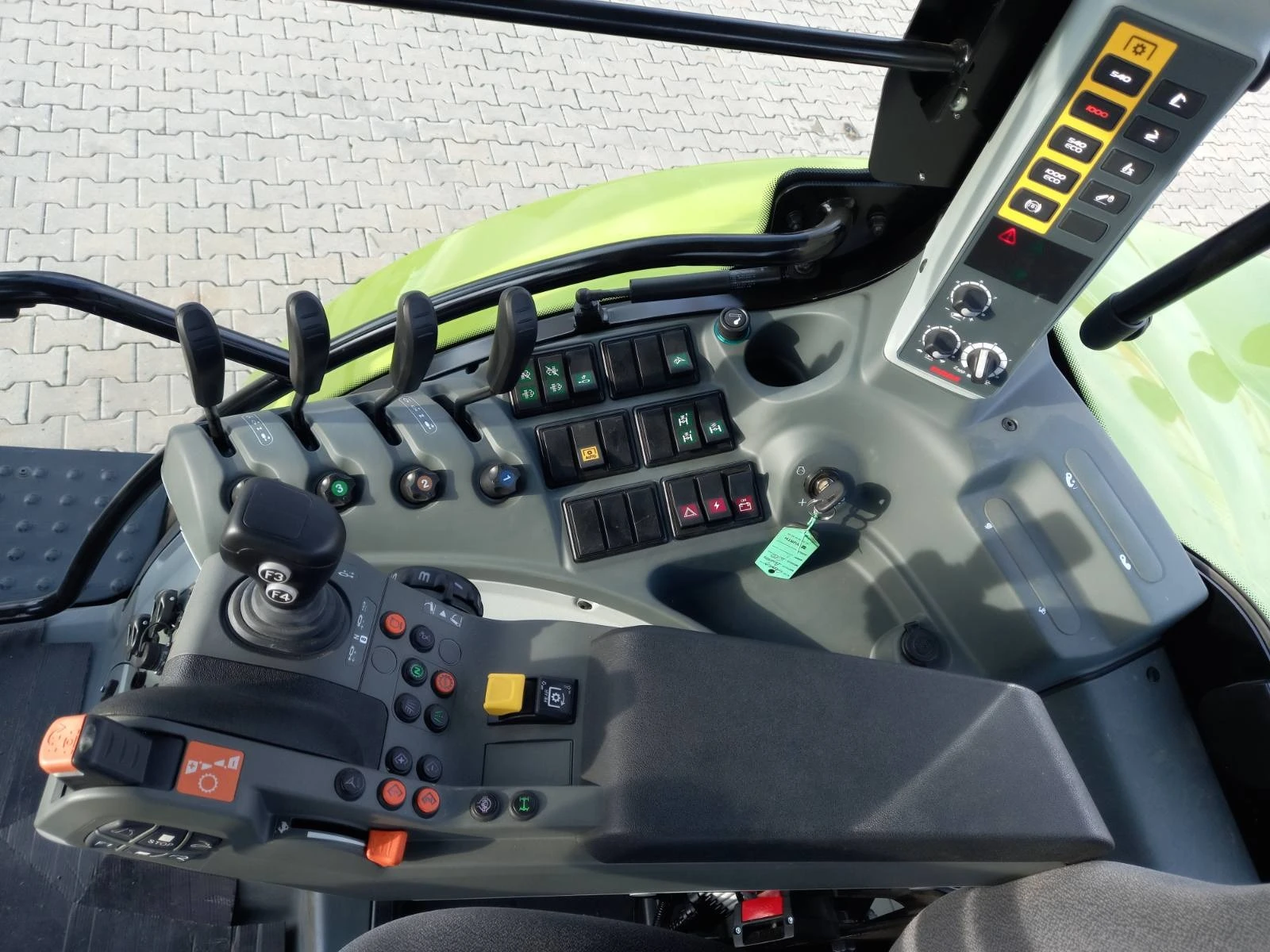 Трактор Claas Arion 610 CIS - изображение 7