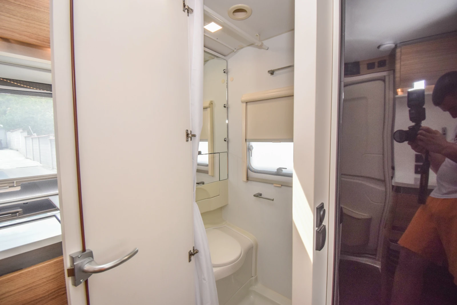 Каравана Adria Altea 4four 362 LH!!!НОВА!!!, снимка 15 - Каравани и кемпери - 55604257