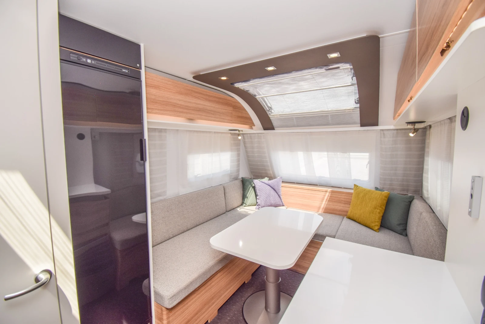 Каравана Adria Altea 4four 362 LH!!!НОВА!!!, снимка 6 - Каравани и кемпери - 55604257