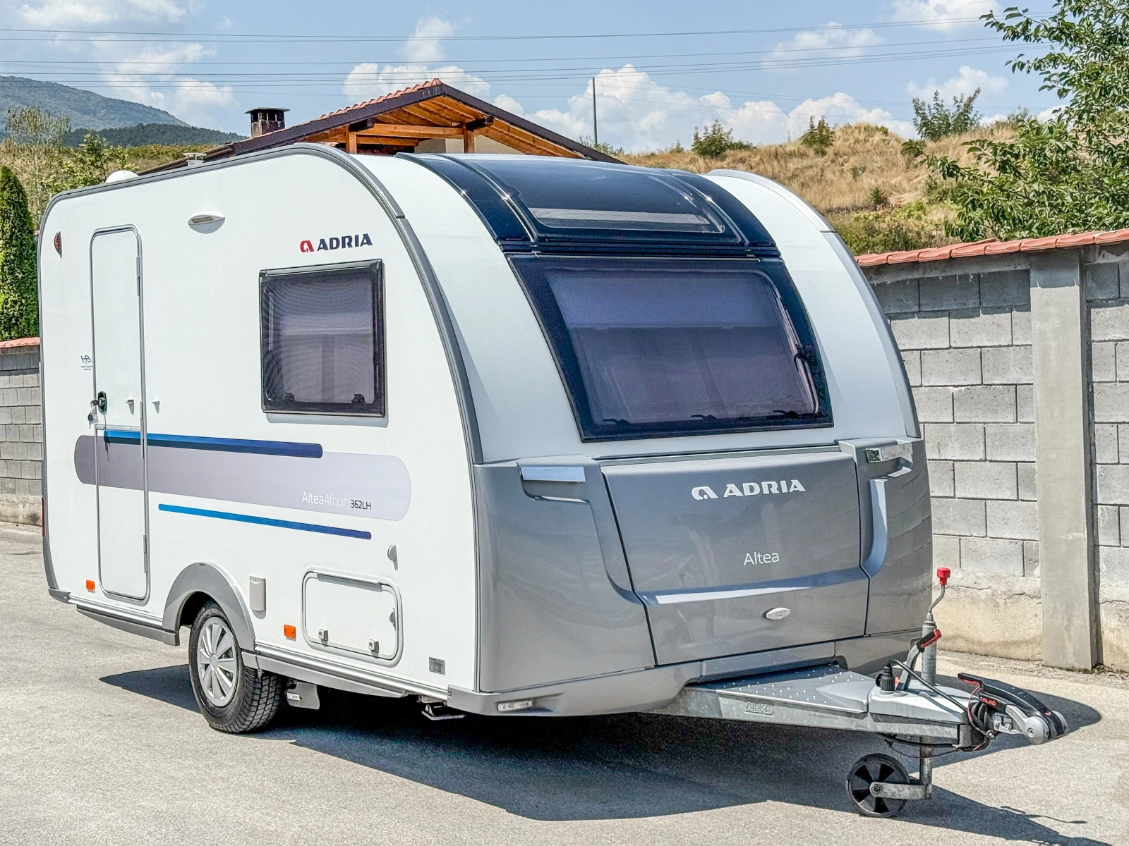 Каравана Adria Altea 4four 362 LH!!!НОВА!!!