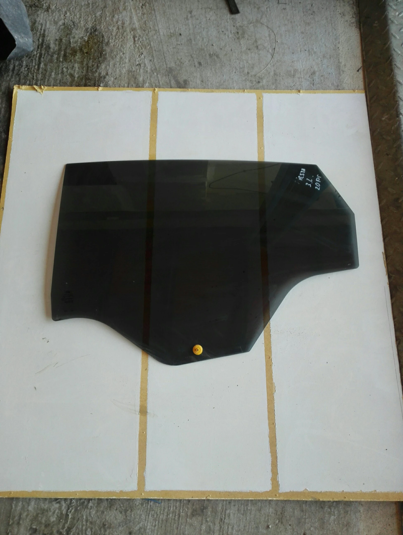 ������ ����� ���� ���� ������ 10�. | Mobile.bg � ����������� 1