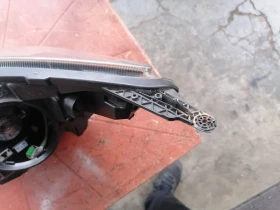 Фар за Op Insignia 2013-2017 г Xenon десен, снимка 4 - Части - 53423887