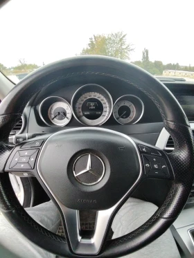 Mercedes-Benz C 220, снимка 12