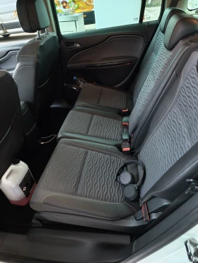 Opel Zafira 1, 6 cng - 5500 € / 10757.07 лв. - 12523985 11