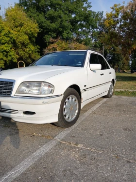 Обява за продажба на Mercedes-Benz C 250 ~4 500 лв. - изображение 1