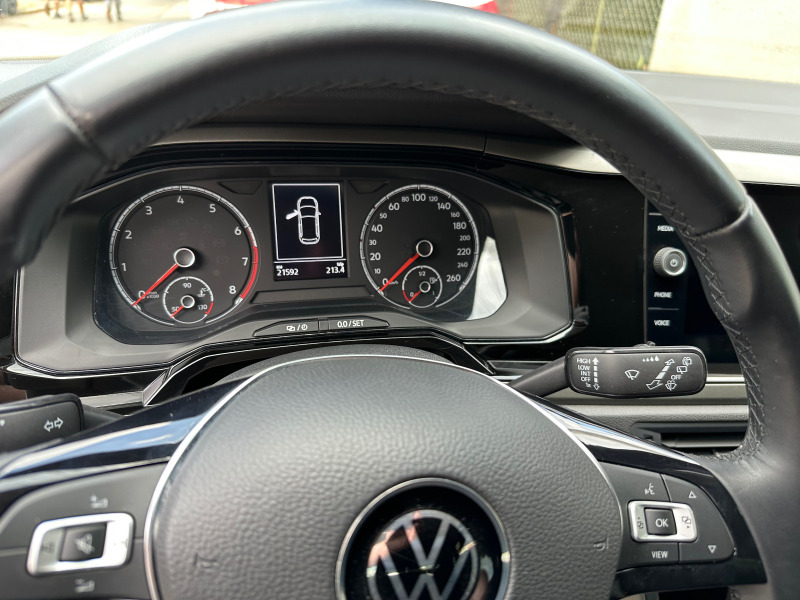 VW Polo 1.0, снимка 6 - Автомобили и джипове - 41098894
