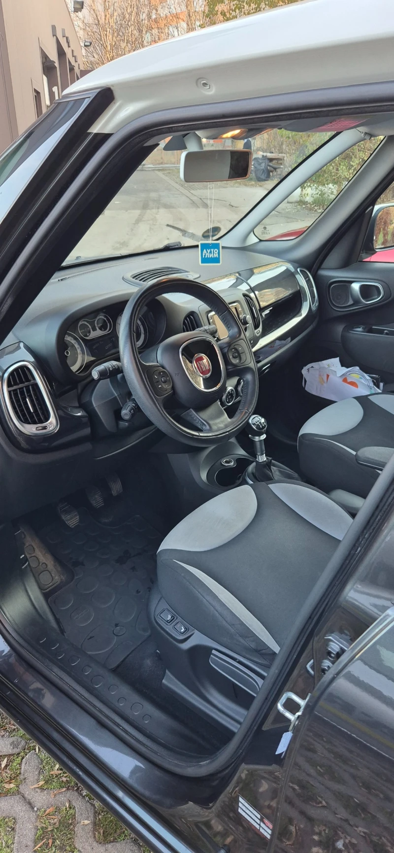 Fiat 500L 1.6D Living 6+ 1, снимка 6 - Автомобили и джипове - 48115323