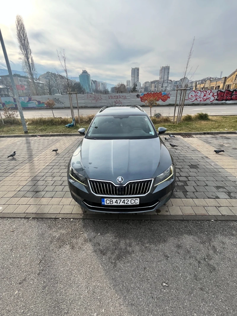 Skoda Superb, снимка 3 - Автомобили и джипове - 48544752