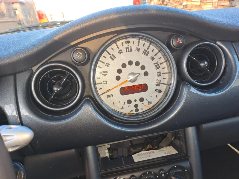 Mini Cooper, снимка 10 - Автомобили и джипове - 49313661