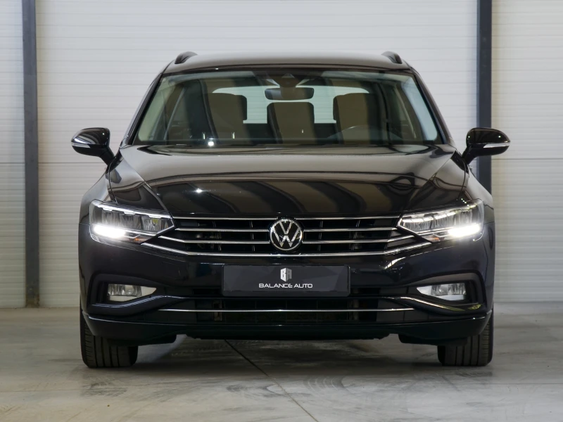 VW Passat 2.0TDI/LED/200HP, снимка 2 - Автомобили и джипове - 51243693