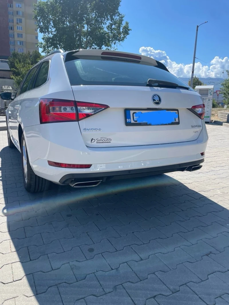 Skoda Superb, снимка 14 - Автомобили и джипове - 51693956
