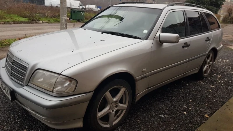 Mercedes-Benz 220 C 220 CDI