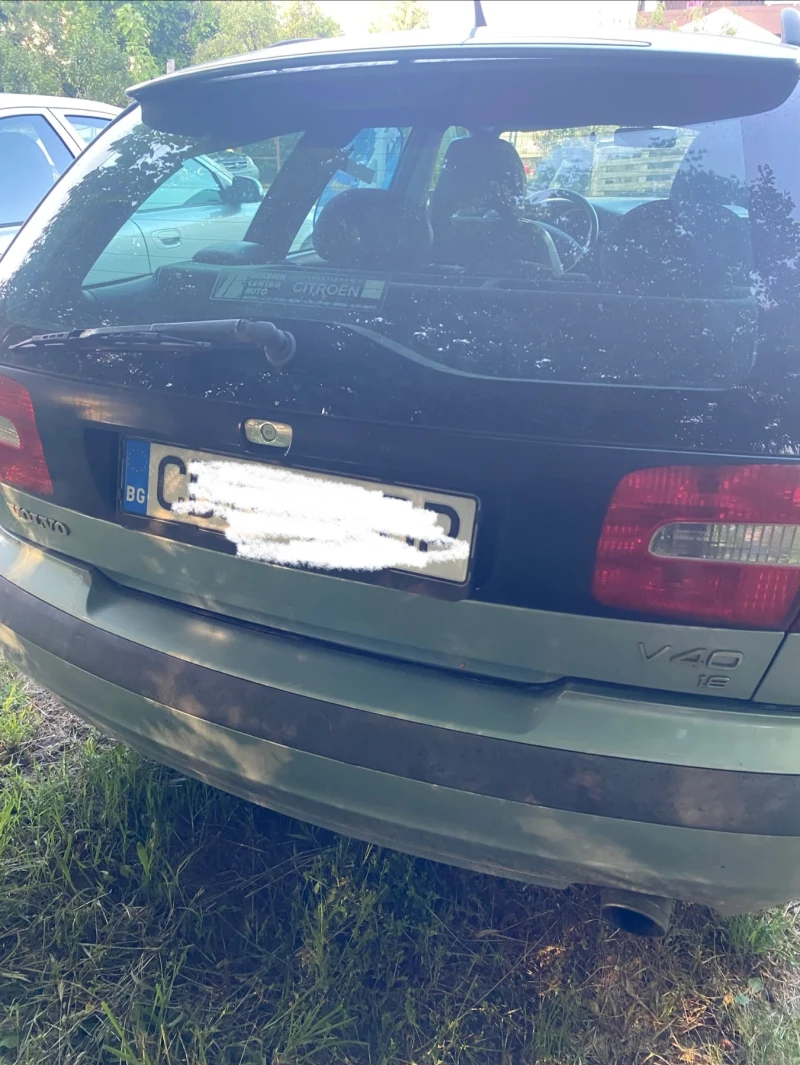 Volvo V40, снимка 4 - Автомобили и джипове - 52794876
