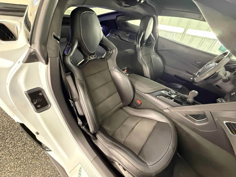 Chevrolet Corvette Z06 3LZ С РЕГИСТРАЦИЯ & АВТО КРЕДИТ, снимка 13 - Автомобили и джипове - 53528956