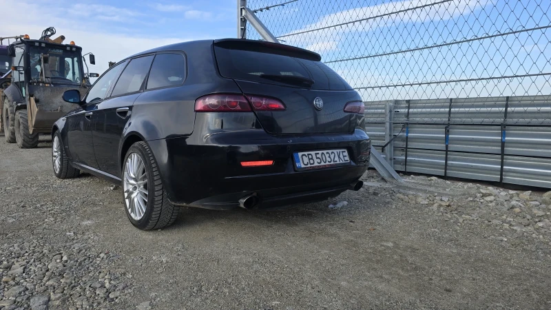 Alfa Romeo 159 sportwagon, снимка 2 - Автомобили и джипове - 53572438
