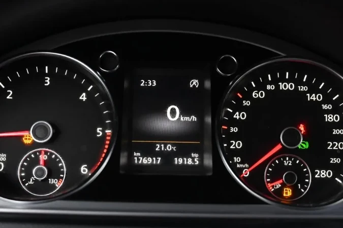 VW CC 2.0 TDI 4Motion - изображение 8