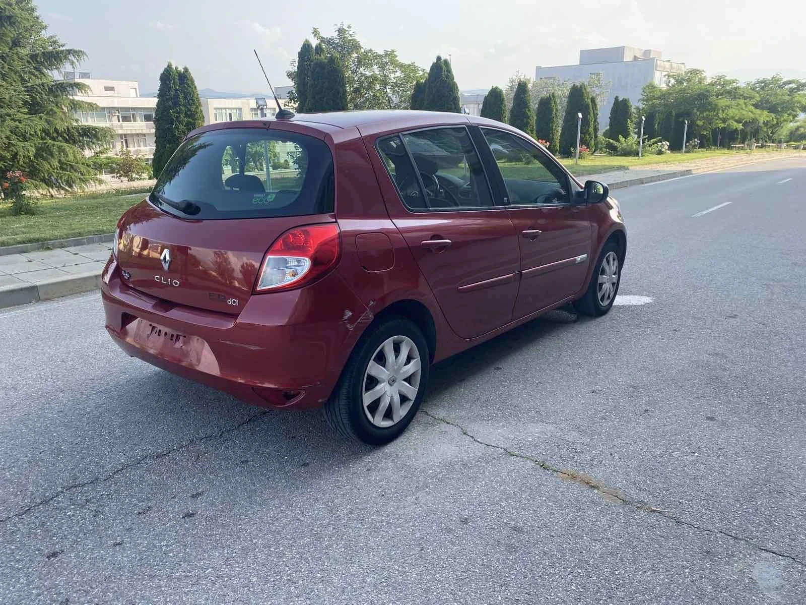 Renault Clio 1.5 DCI - изображение 4