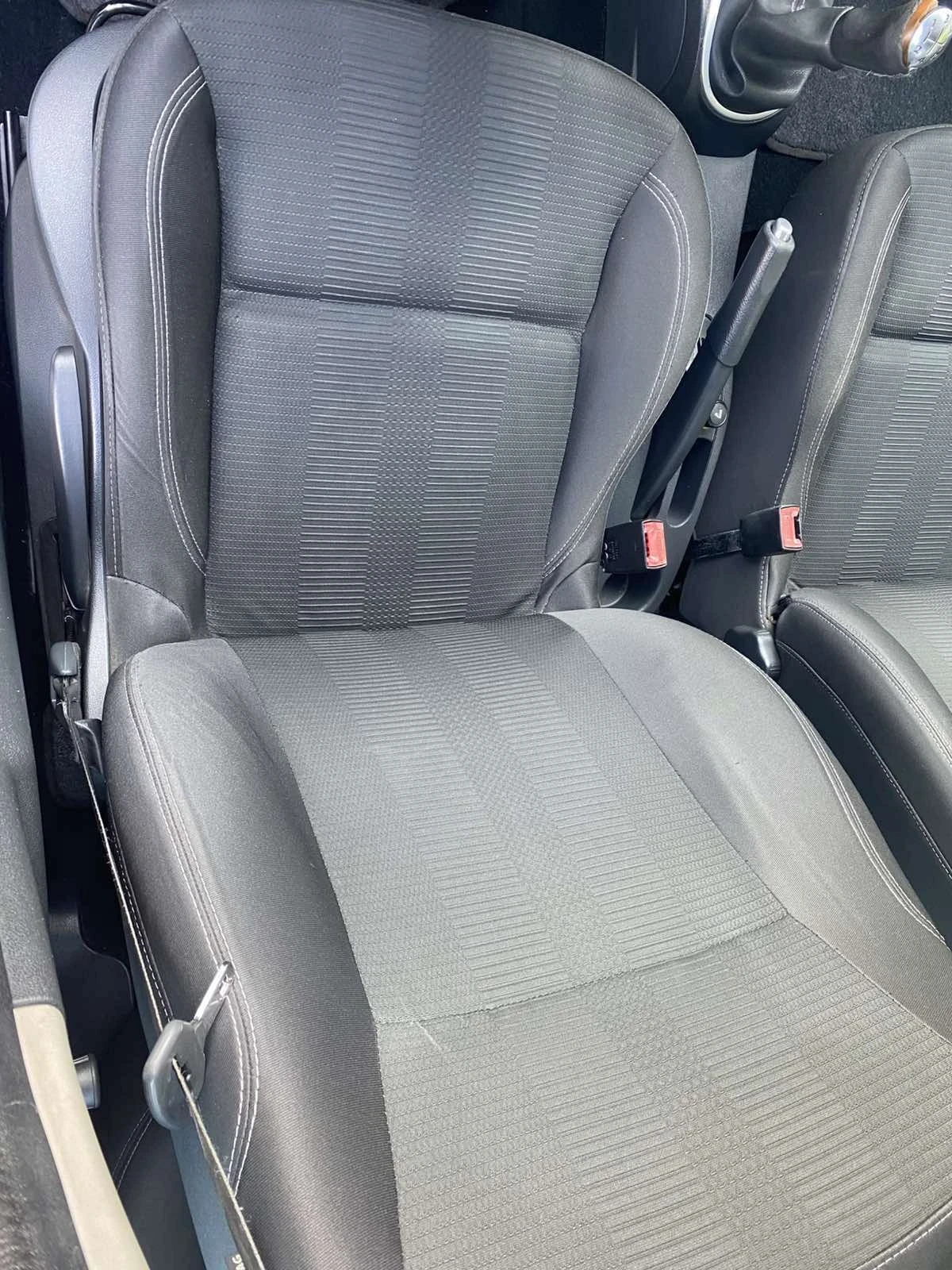 Renault Clio 1.5 DCI - изображение 10