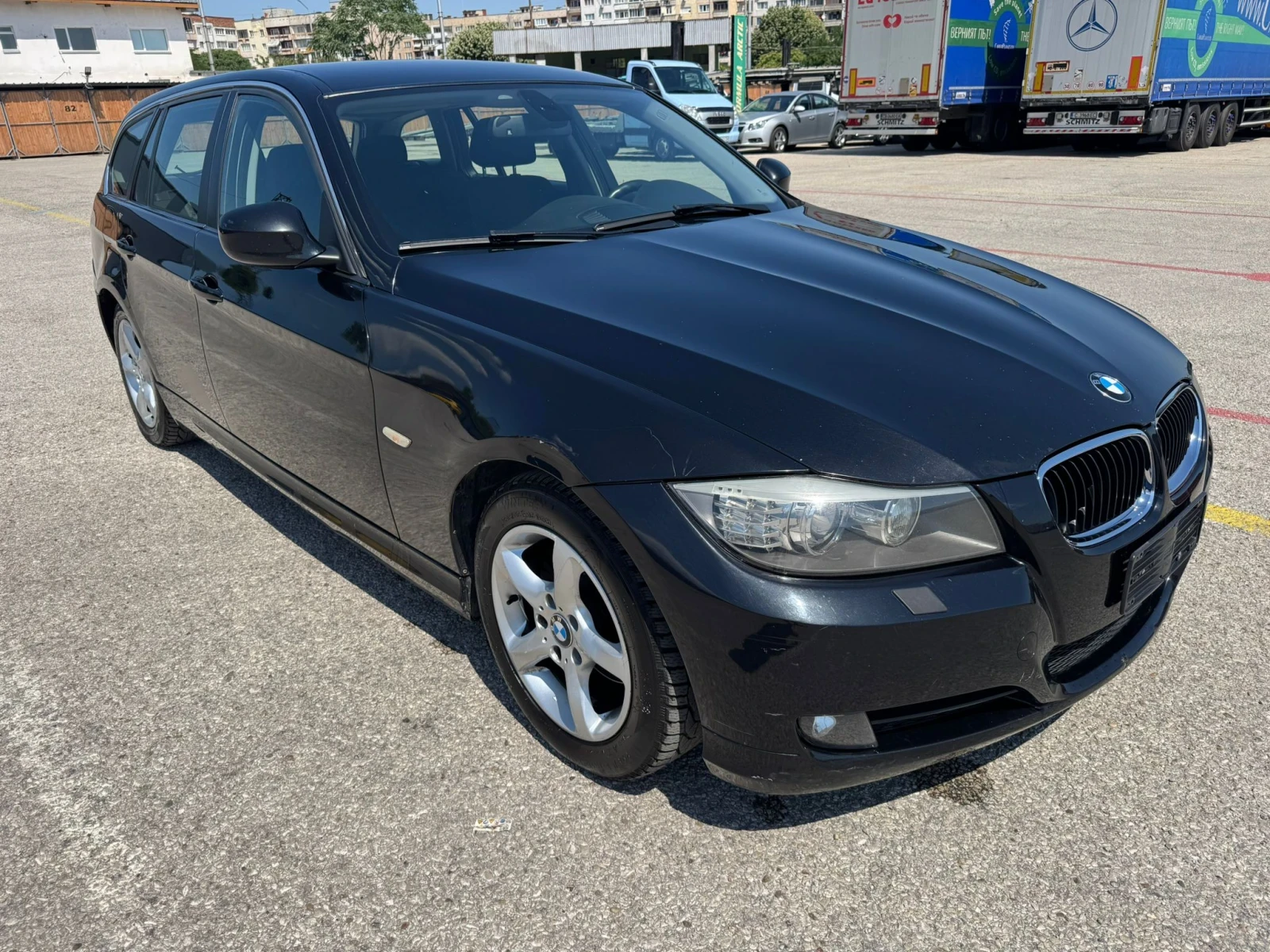 BMW 320  - изображение 2