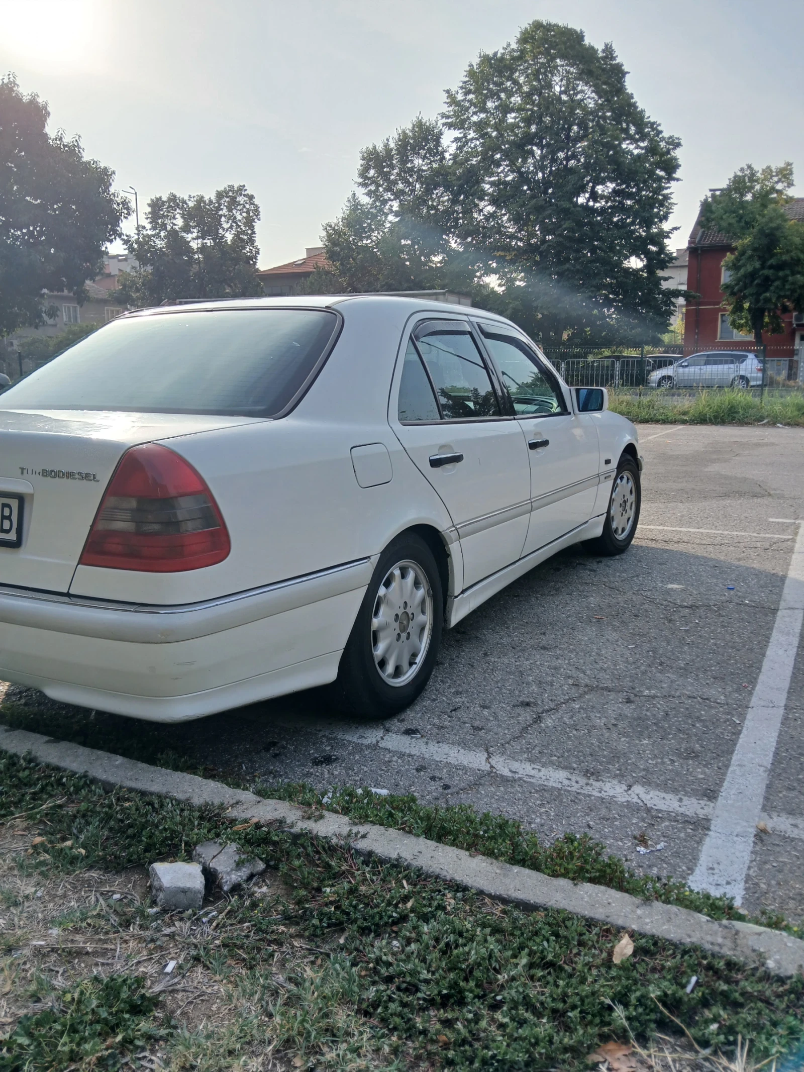 Mercedes-Benz C 250  - изображение 5