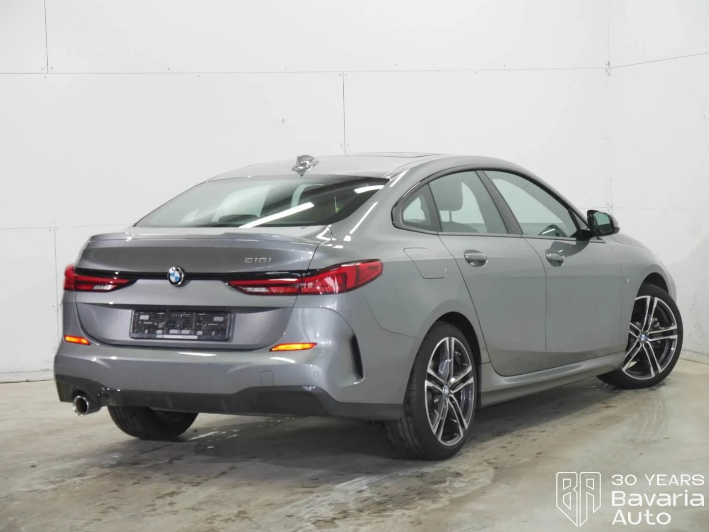 BMW 218 i Gran Coupe M Sport Paket Steptronic - изображение 3