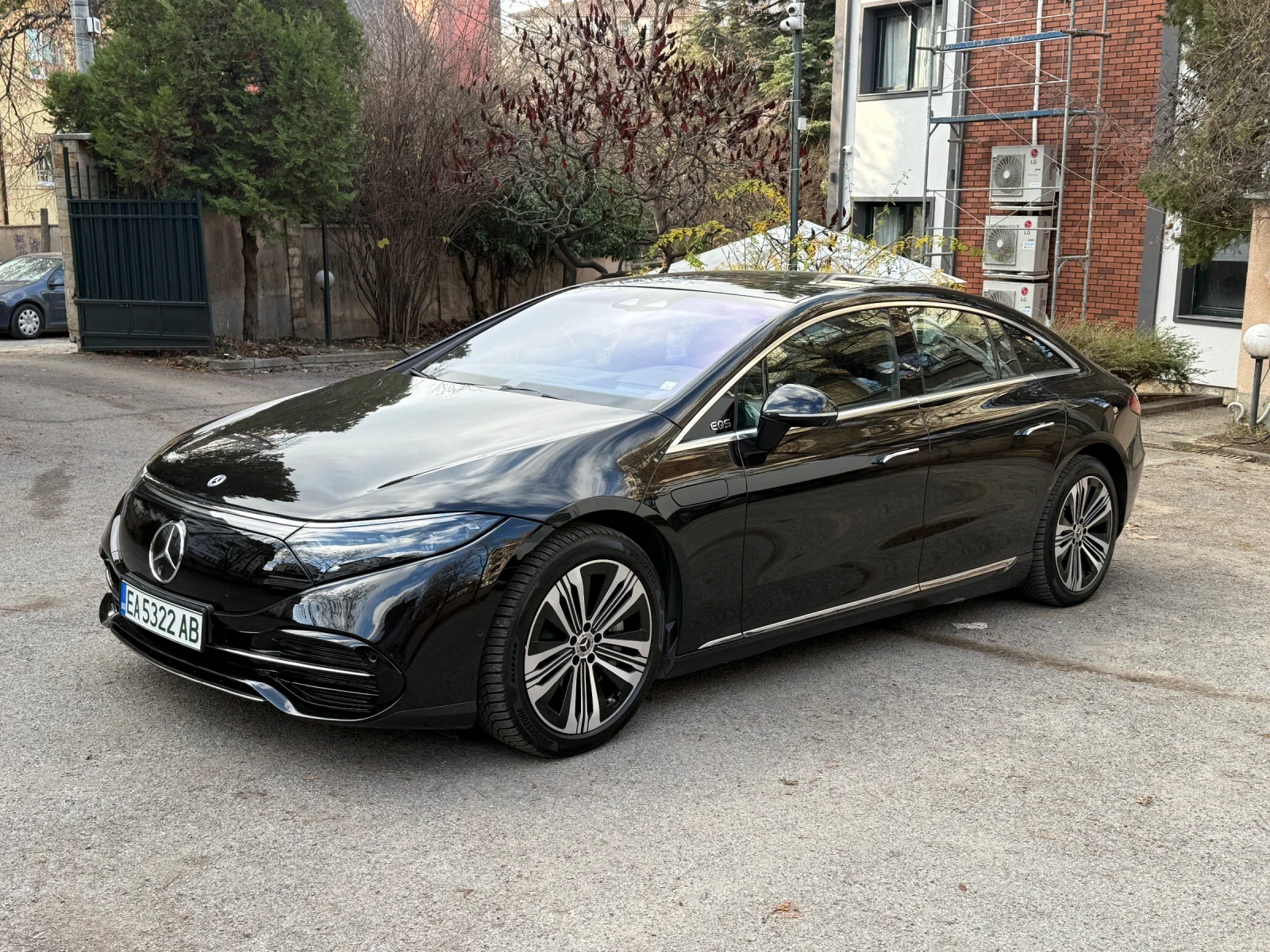 Mercedes-Benz EQS 450+  - изображение 8