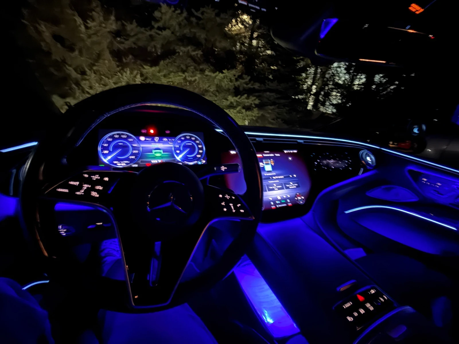 Mercedes-Benz EQS 450+  | Mobile.bg � ����������� 17