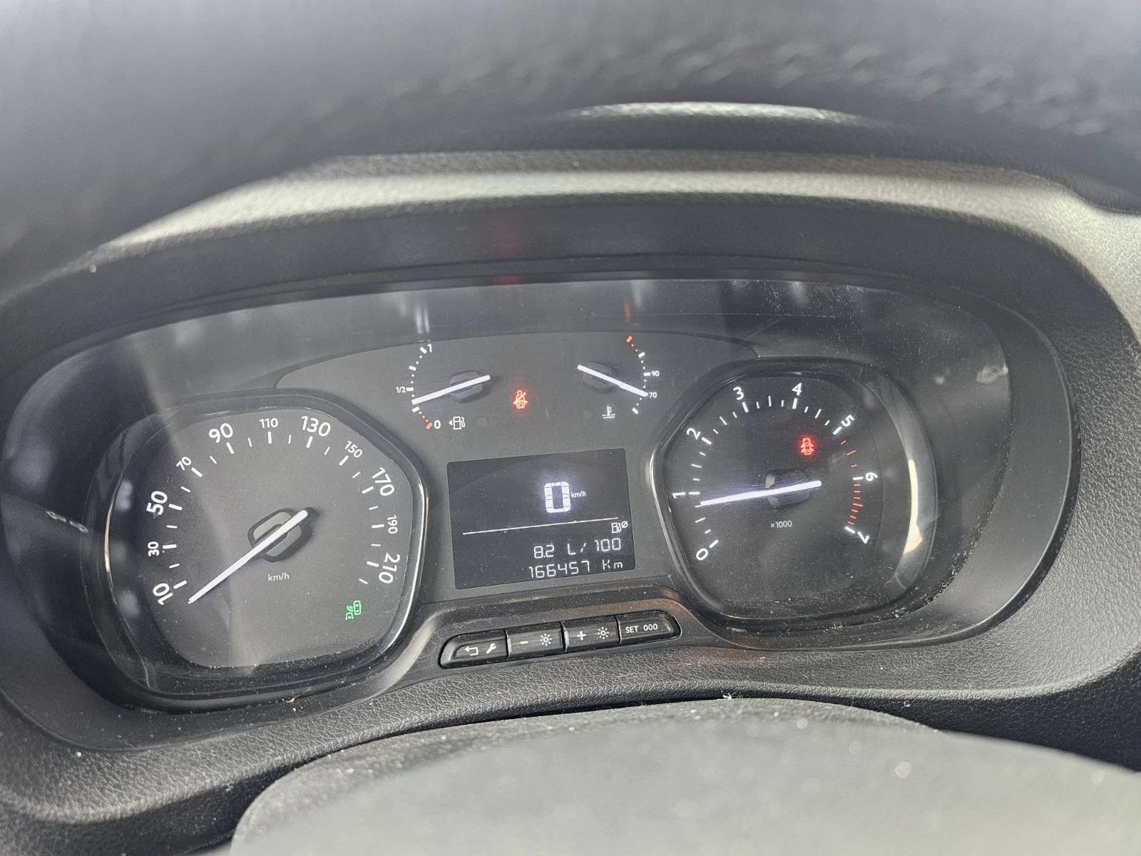 Peugeot Expert 2.0 HDI 4X4 - изображение 6