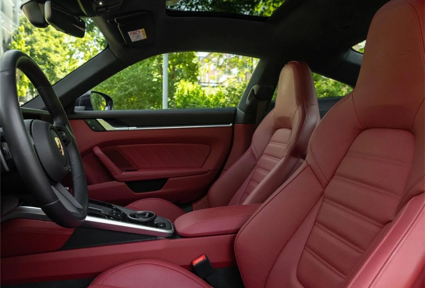 Porsche 911 992 TURBO S/COUPE/CERAMIC/BOSE/LIFT/MATRIX/ - изображение 9