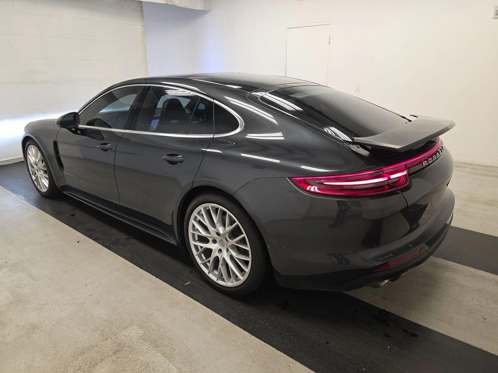 Porsche Panamera 4s* CARFAX * ФИКСИРАНА ЦЕНА  - изображение 6