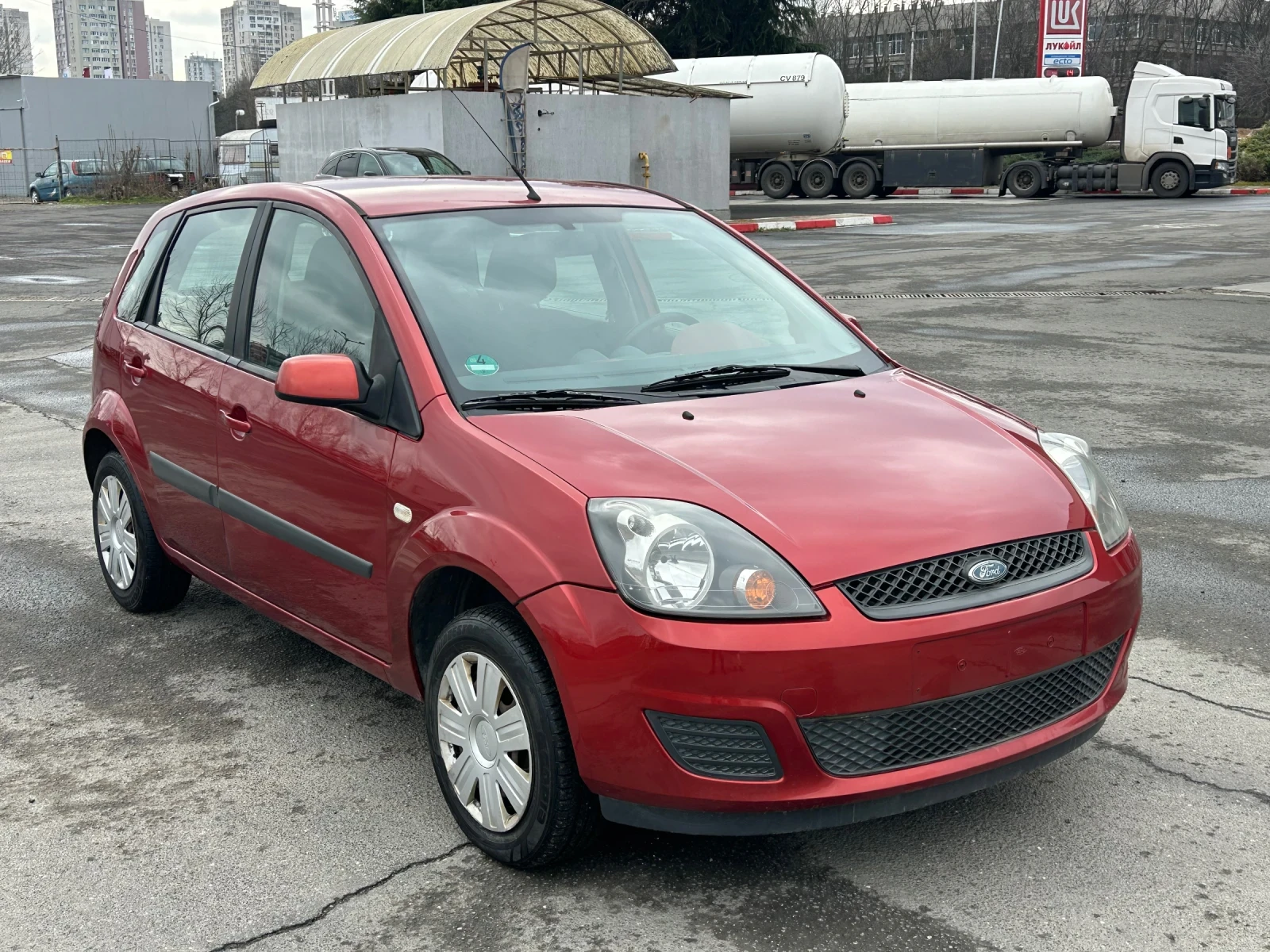 Ford Fiesta 1.4* 80��* Klima | Mobile.bg � ����������� 1