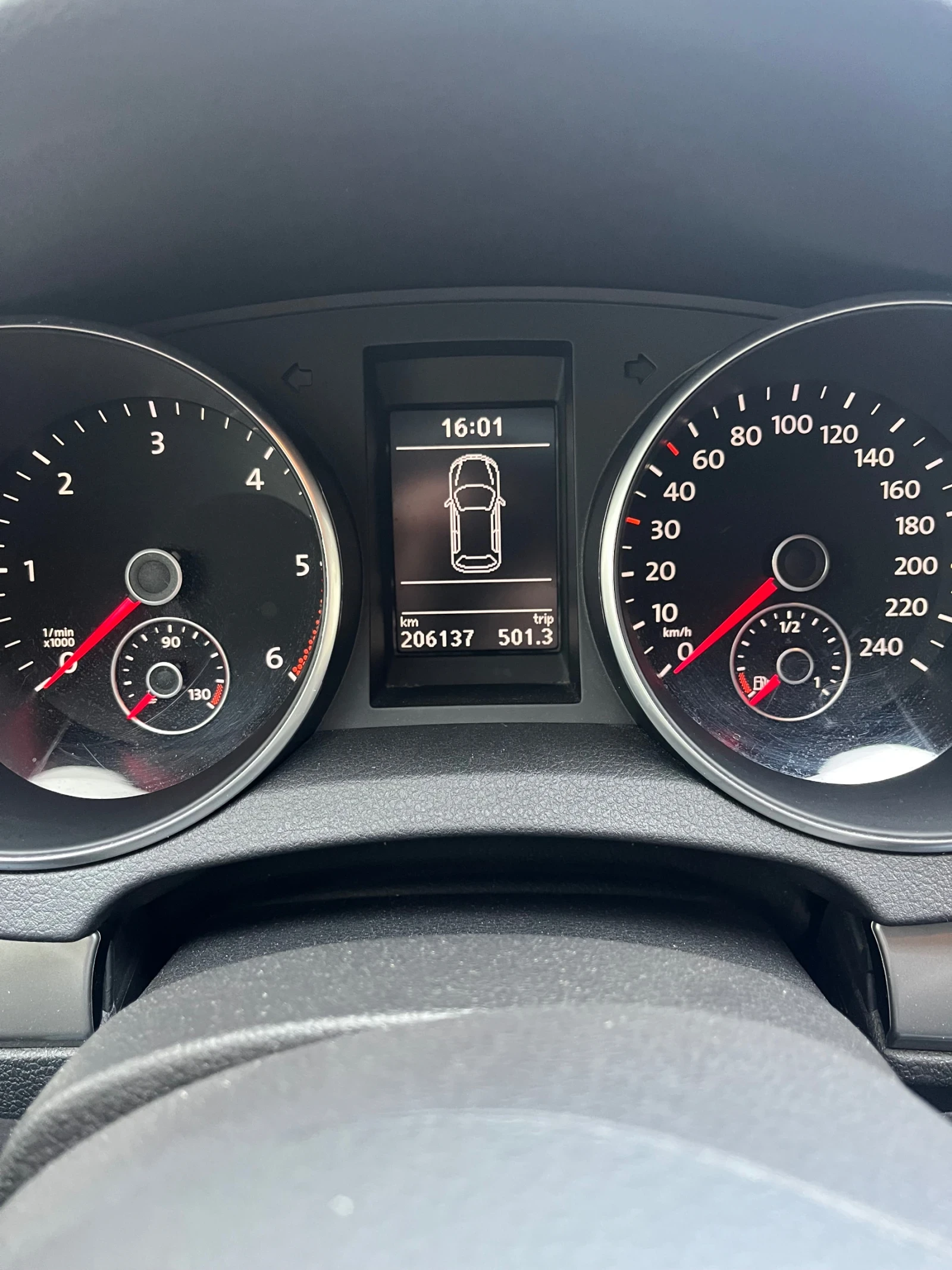 VW Golf 1.6 TDI Avtomatik | Mobile.bg � ����������� 15