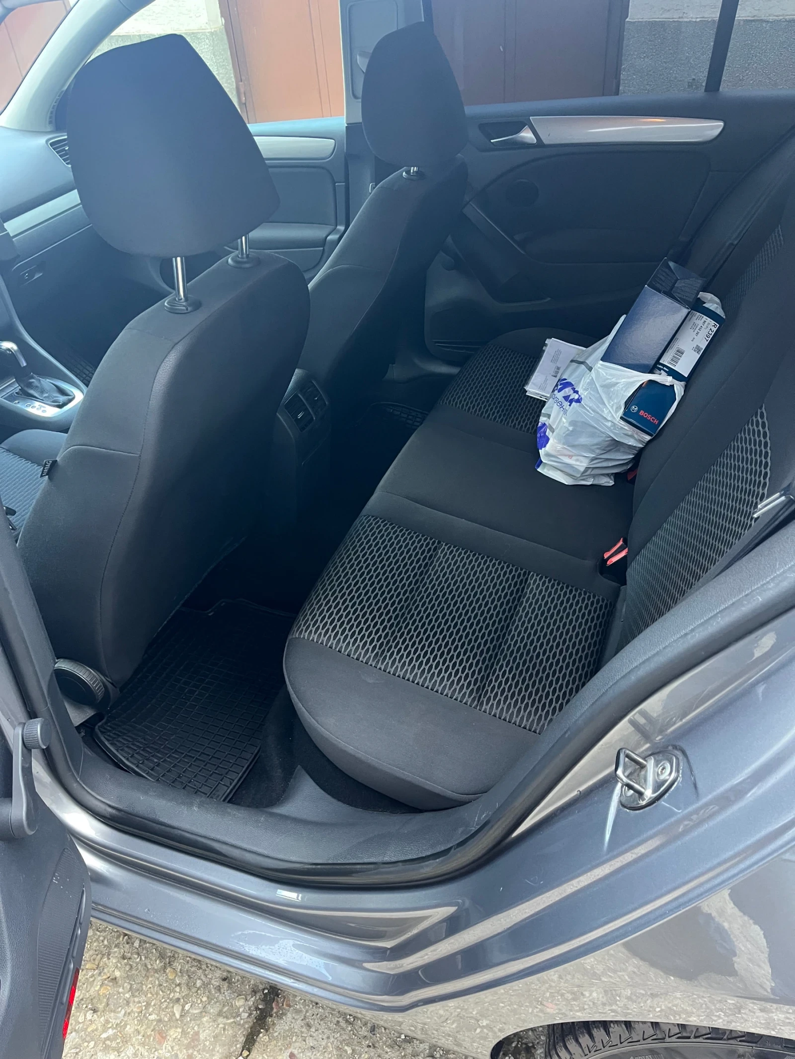 VW Golf 1.6 TDI Avtomatik | Mobile.bg � ����������� 12