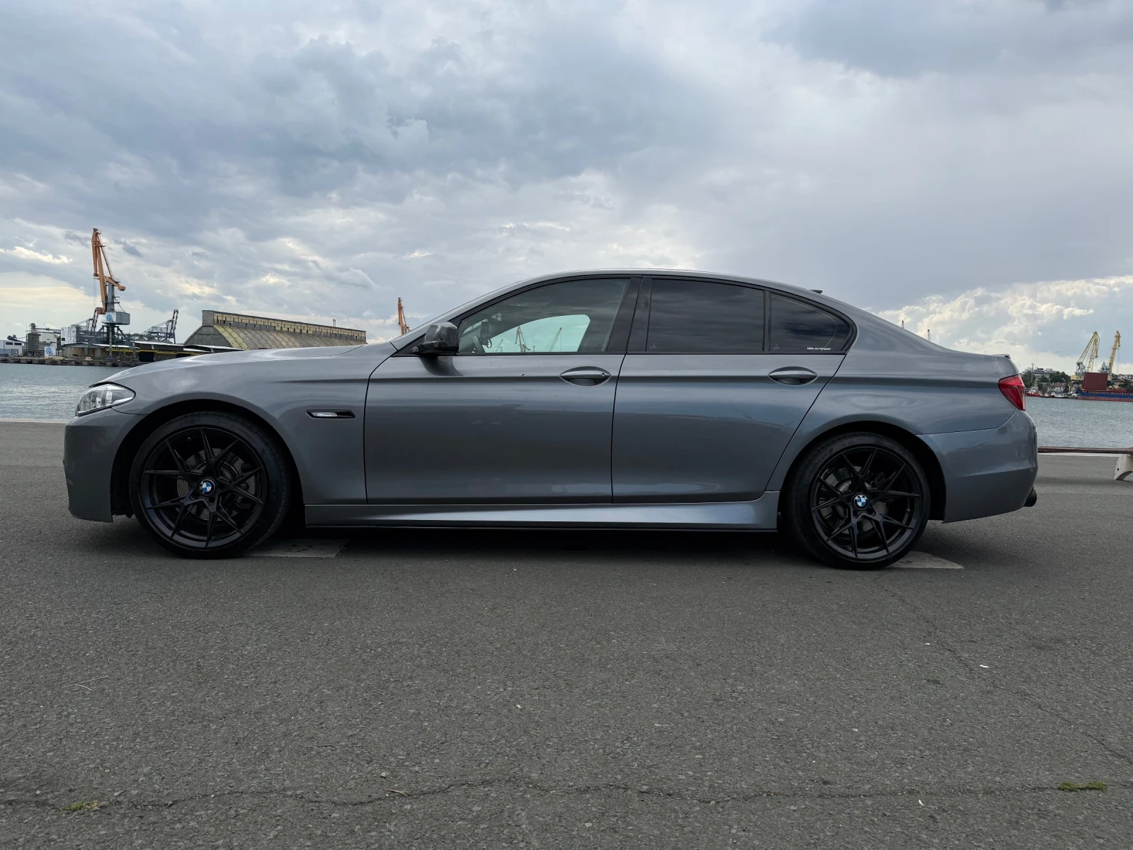 BMW 520, снимка 14 - Автомобили и джипове - 55173558
