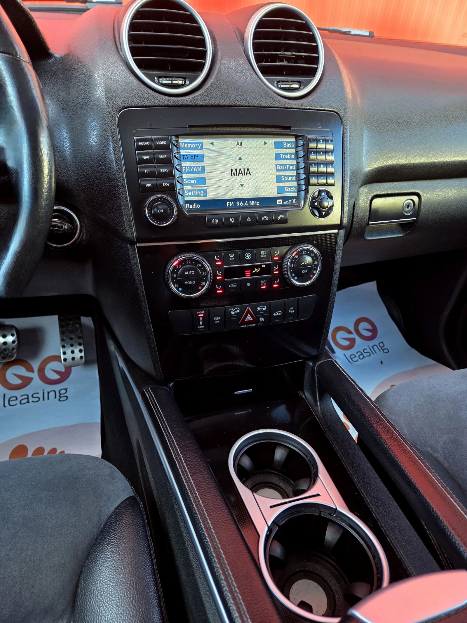 Mercedes-Benz 320  - изображение 10