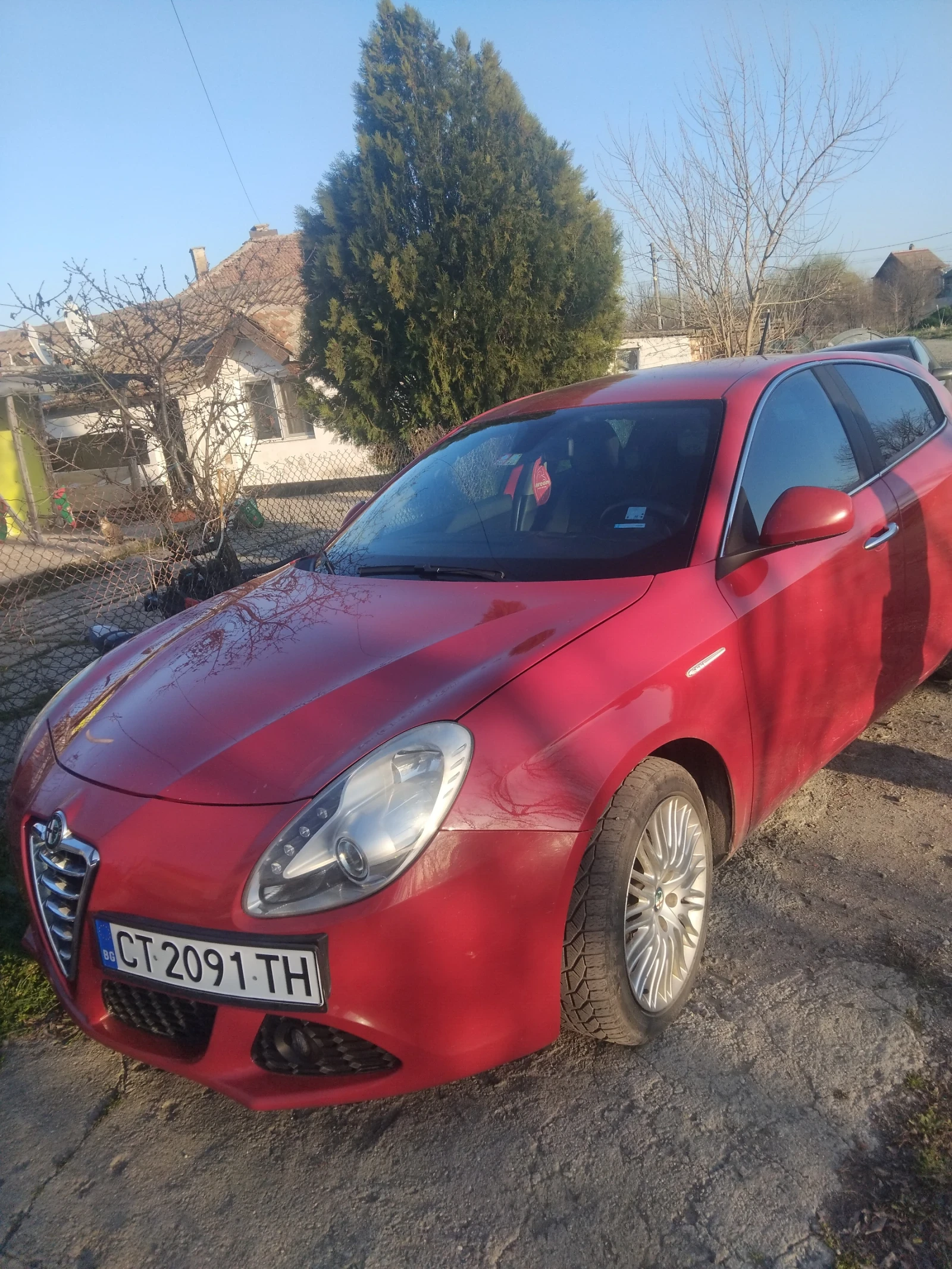 Alfa Romeo Giulietta, снимка 2 - Автомобили и джипове - 53828713