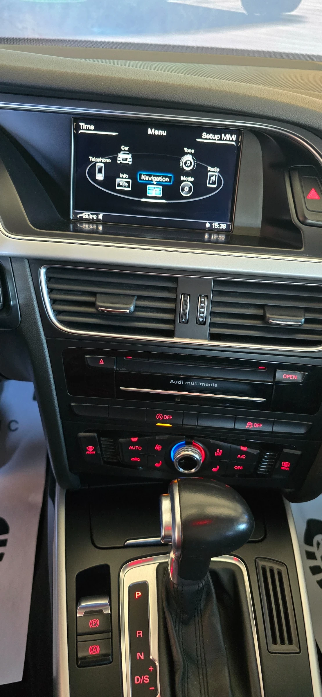 Audi A4 Avant 2.0 177hp, снимка 11 - Автомобили и джипове - 53837217