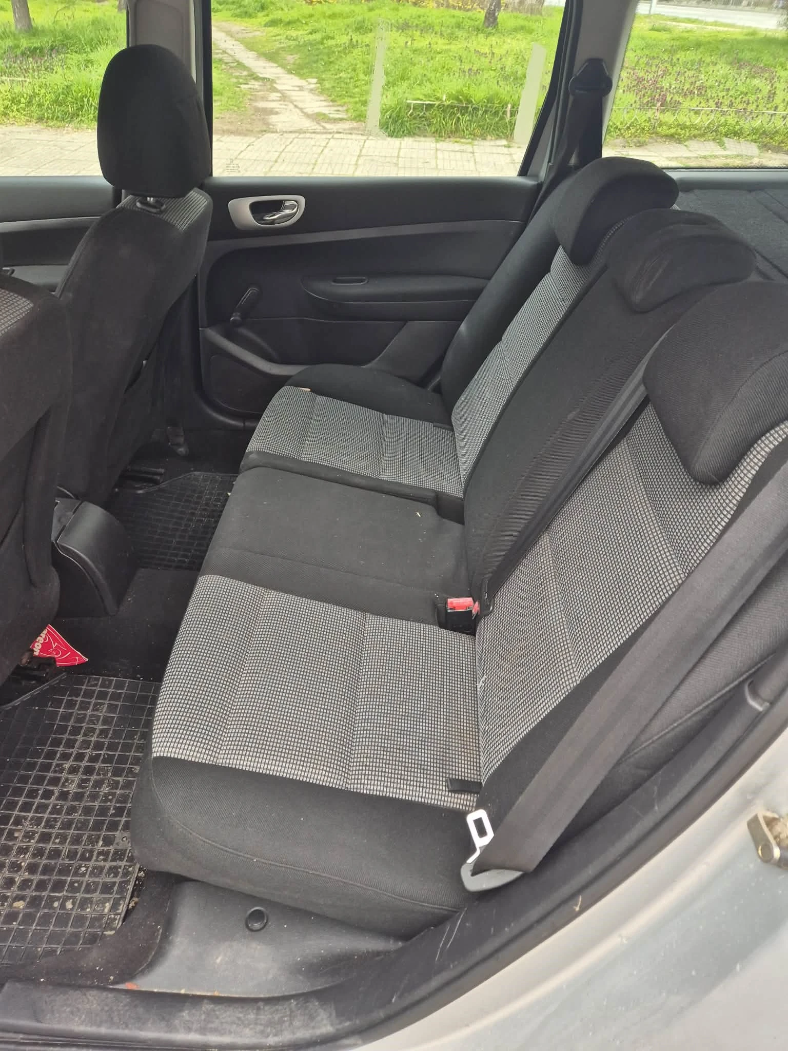 Peugeot 307 Break, снимка 9 - Автомобили и джипове - 53934340