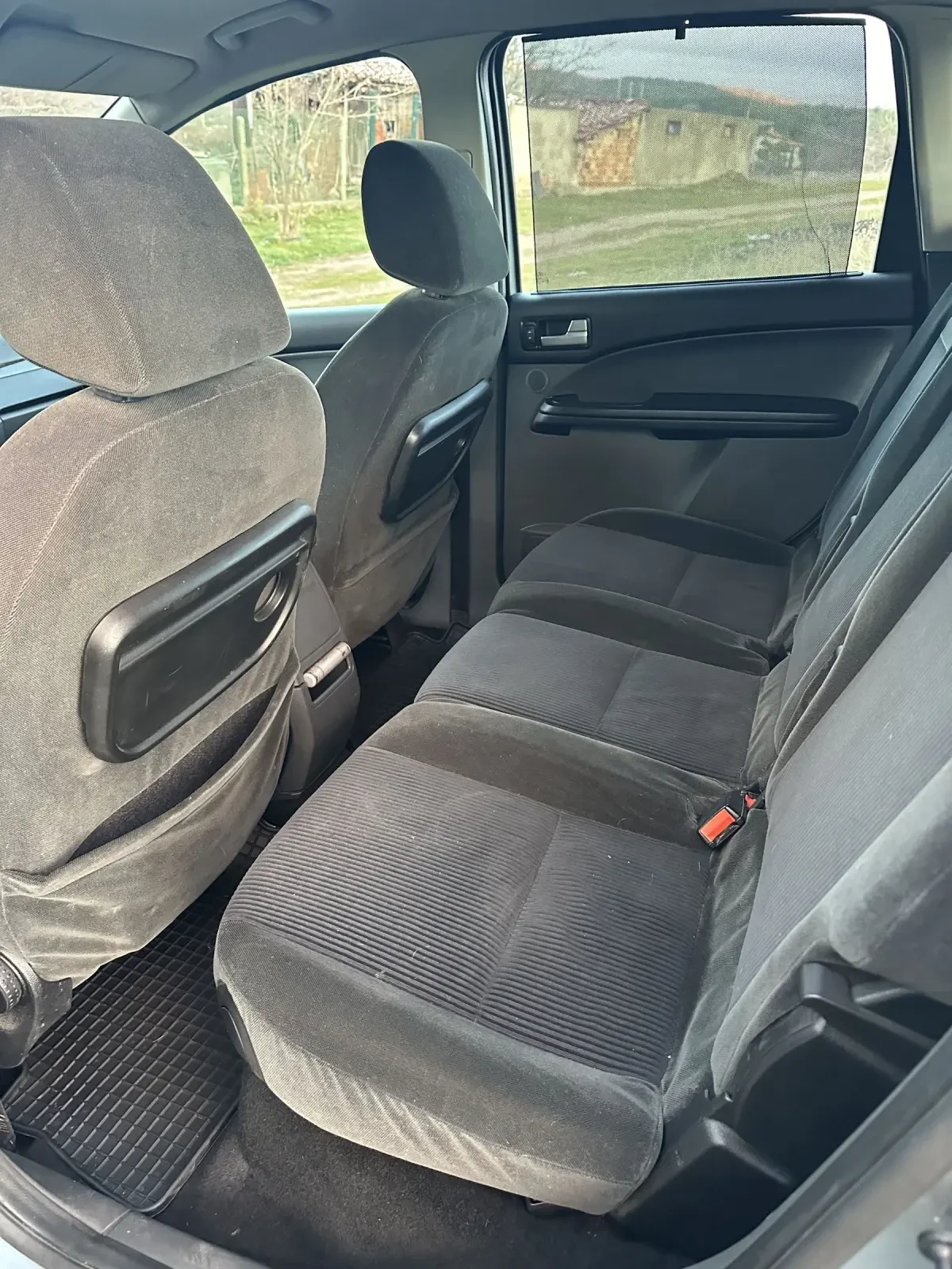 Ford C-max 1.6, снимка 8 - Автомобили и джипове - 53942919