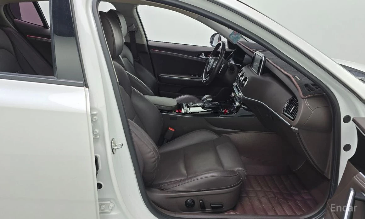 Kia Stinger ���������* 4 ��������* ���. ���.* �����* ������*  | Mobile.bg � ����������� 11