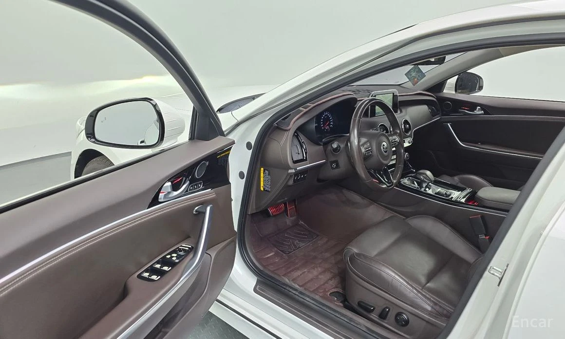 Kia Stinger ���������* 4 ��������* ���. ���.* �����* ������*  | Mobile.bg � ����������� 10