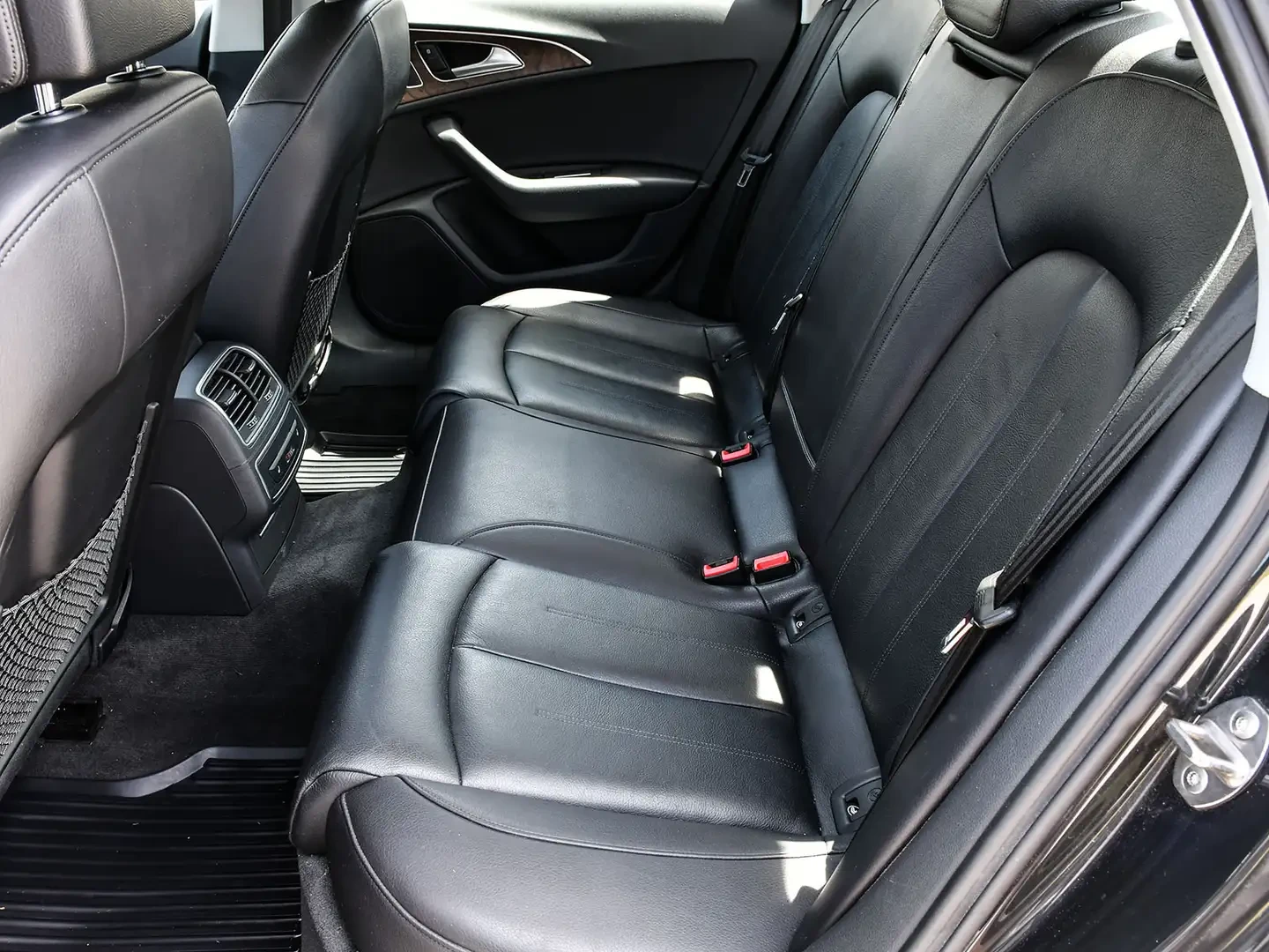 Audi A6 PROGRESSIV* 3.0T* AWD* ПОДГРЕВ , снимка 15 - Автомобили и джипове - 54924081