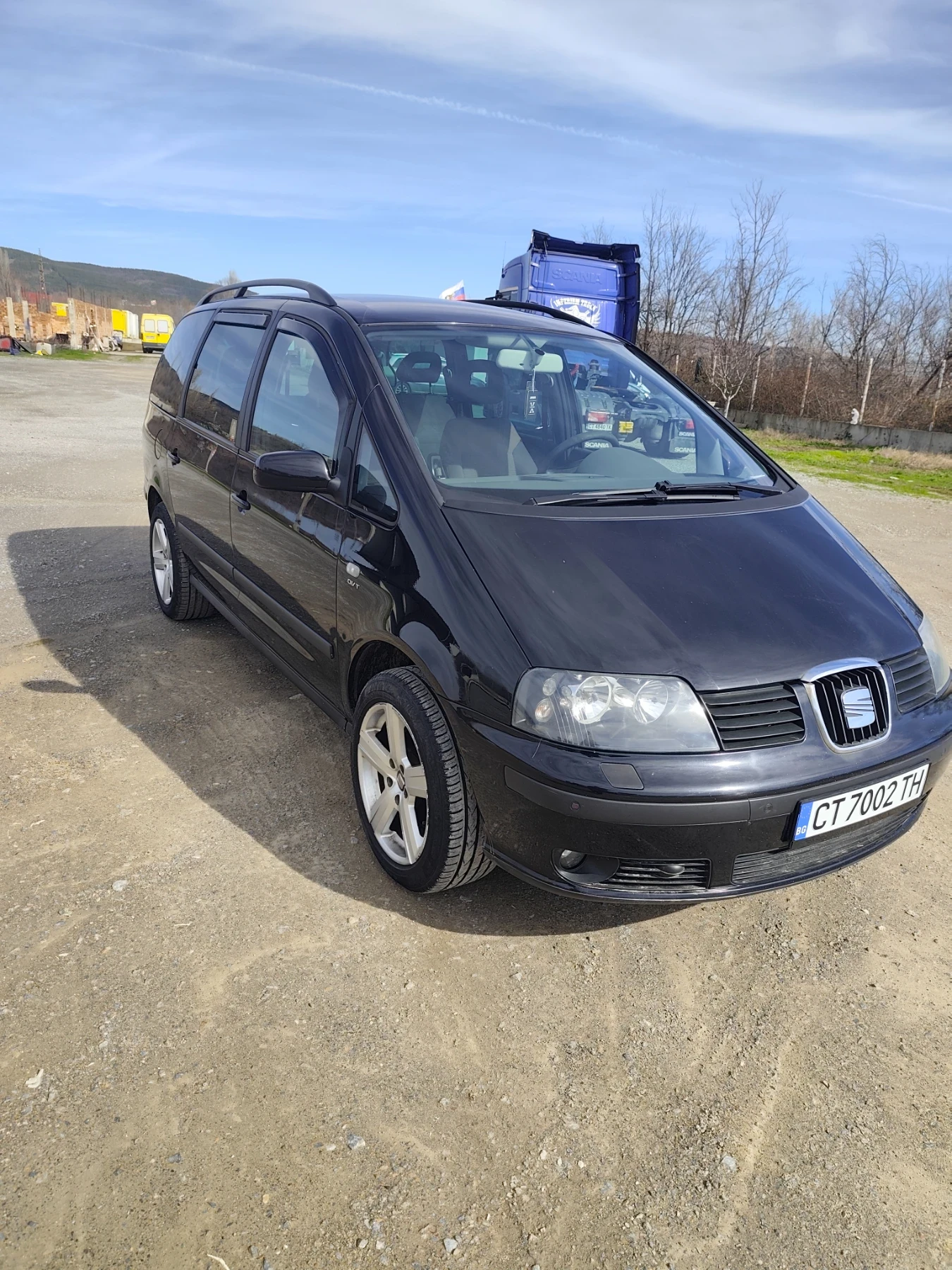 Seat Alhambra, снимка 3 - Автомобили и джипове - 54930320