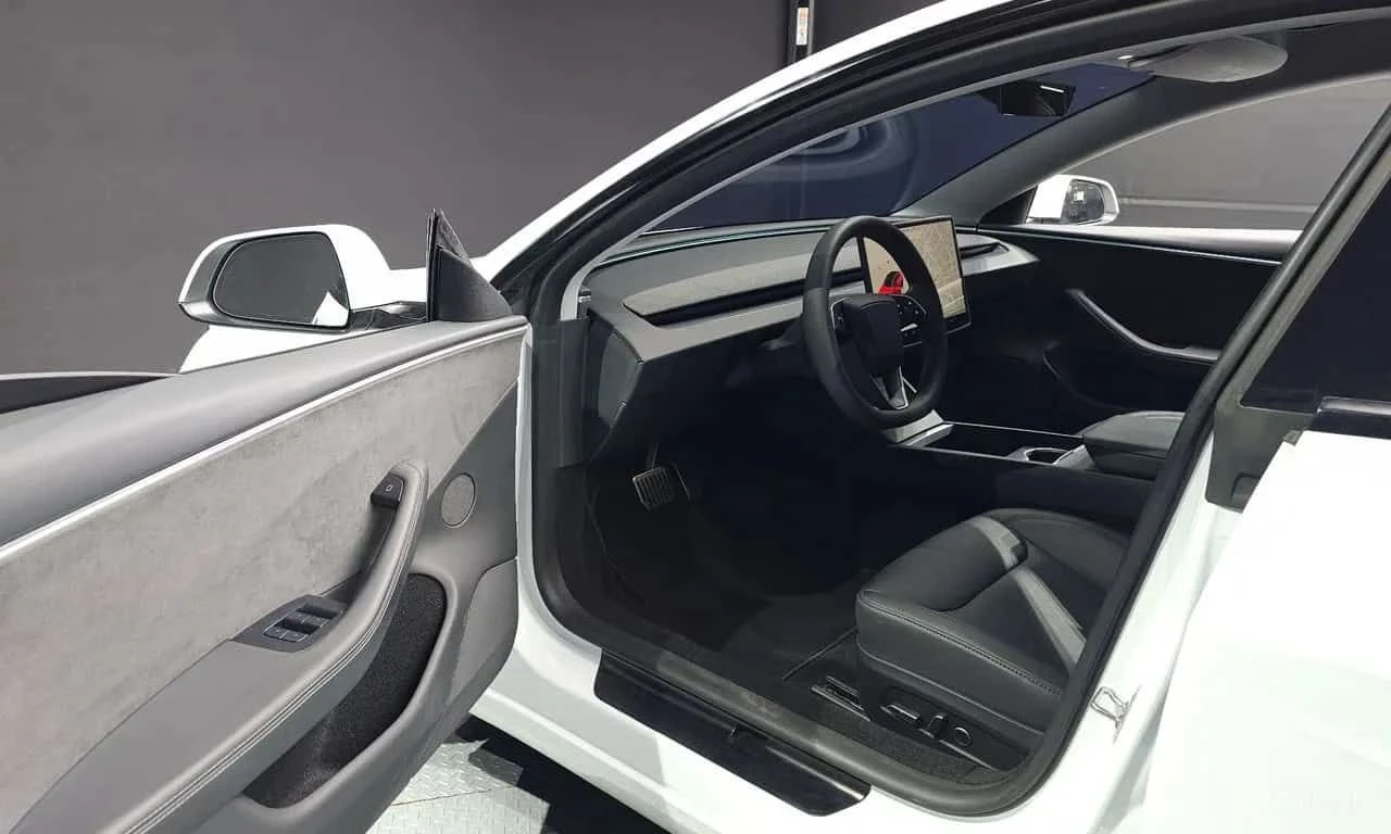 Tesla Model 3 Long Range AWD, снимка 10 - Автомобили и джипове - 55654852