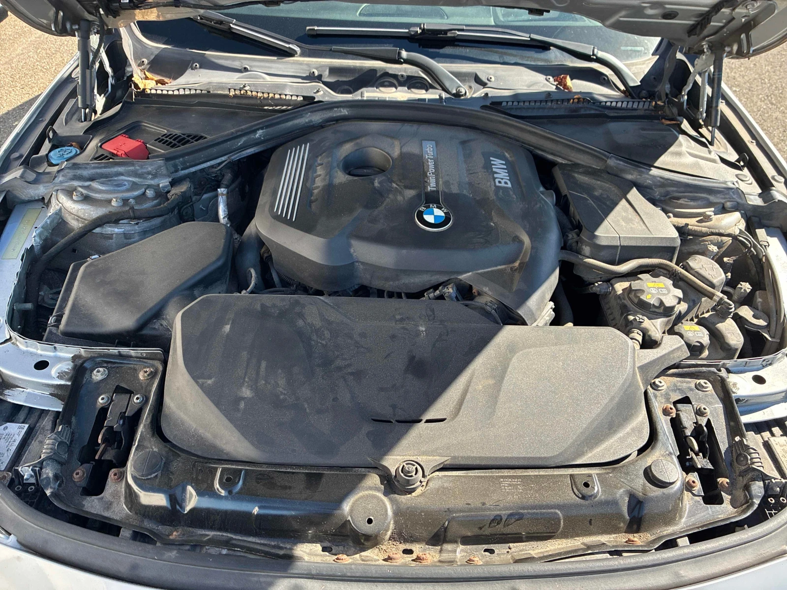 BMW 330 * 330i xDrive * CARFAX * ���� �� �� | Mobile.bg � ����������� 11