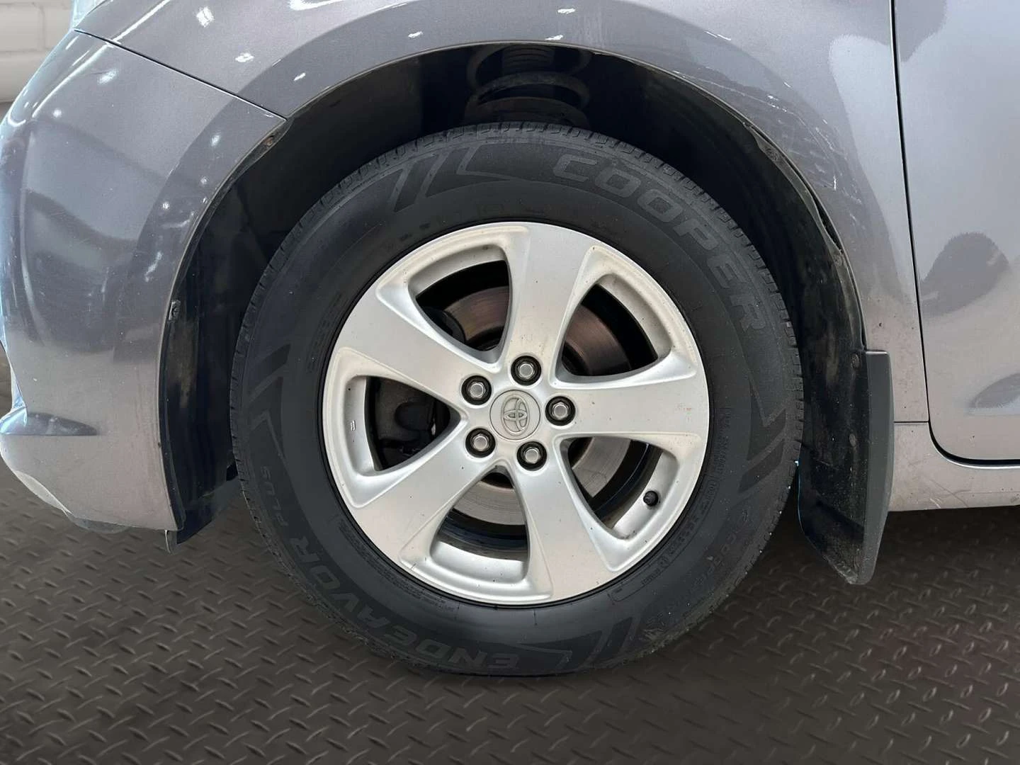 Toyota Sienna, снимка 10 - Автомобили и джипове - 56020370