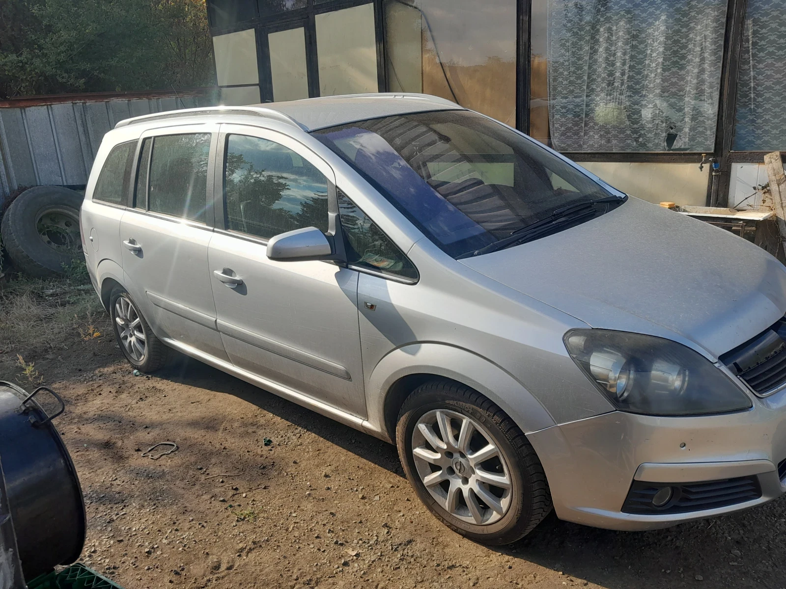 Opel Zafira, снимка 6 - Автомобили и джипове - 56166511