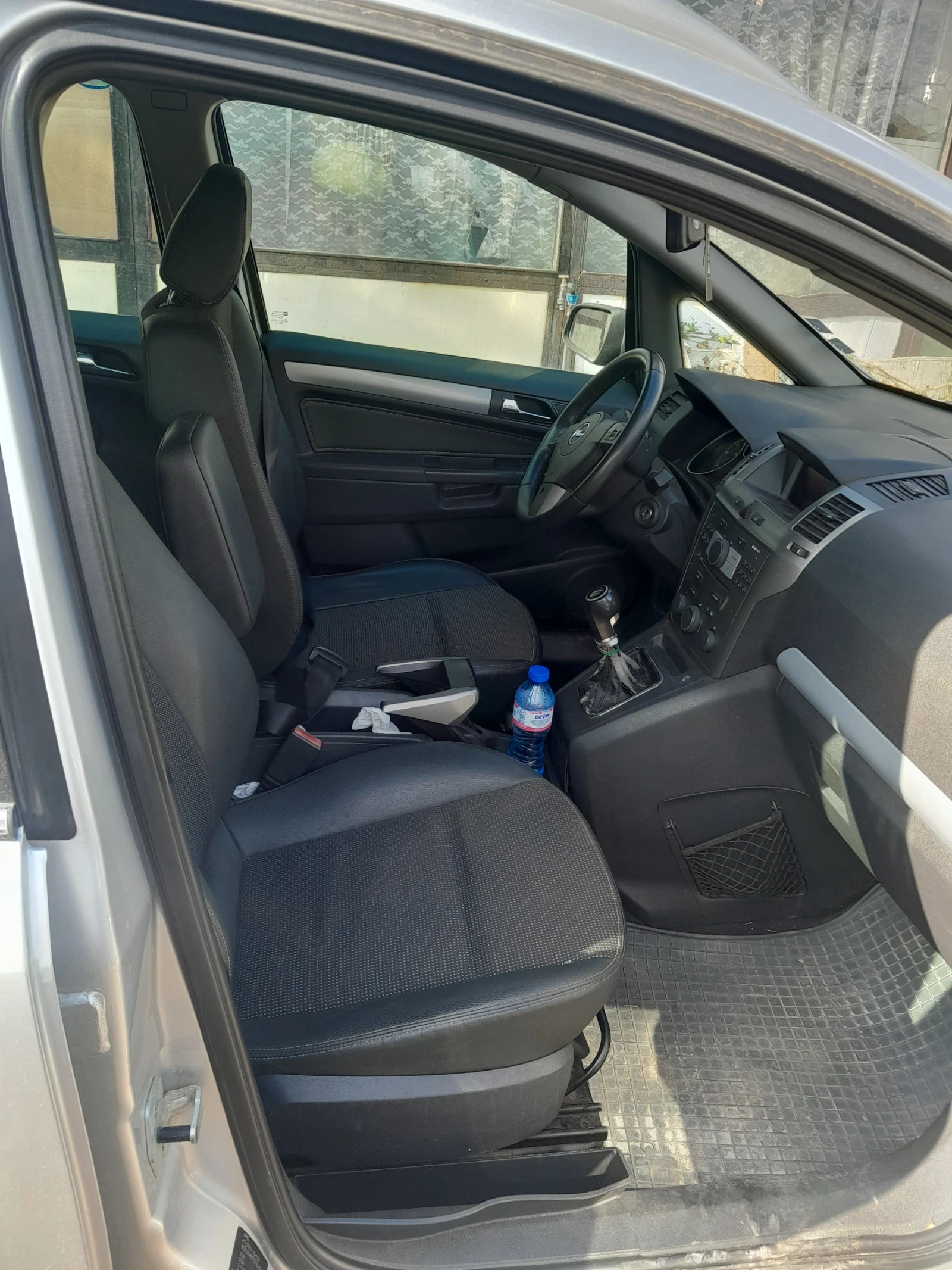 Opel Zafira, снимка 4 - Автомобили и джипове - 56166511
