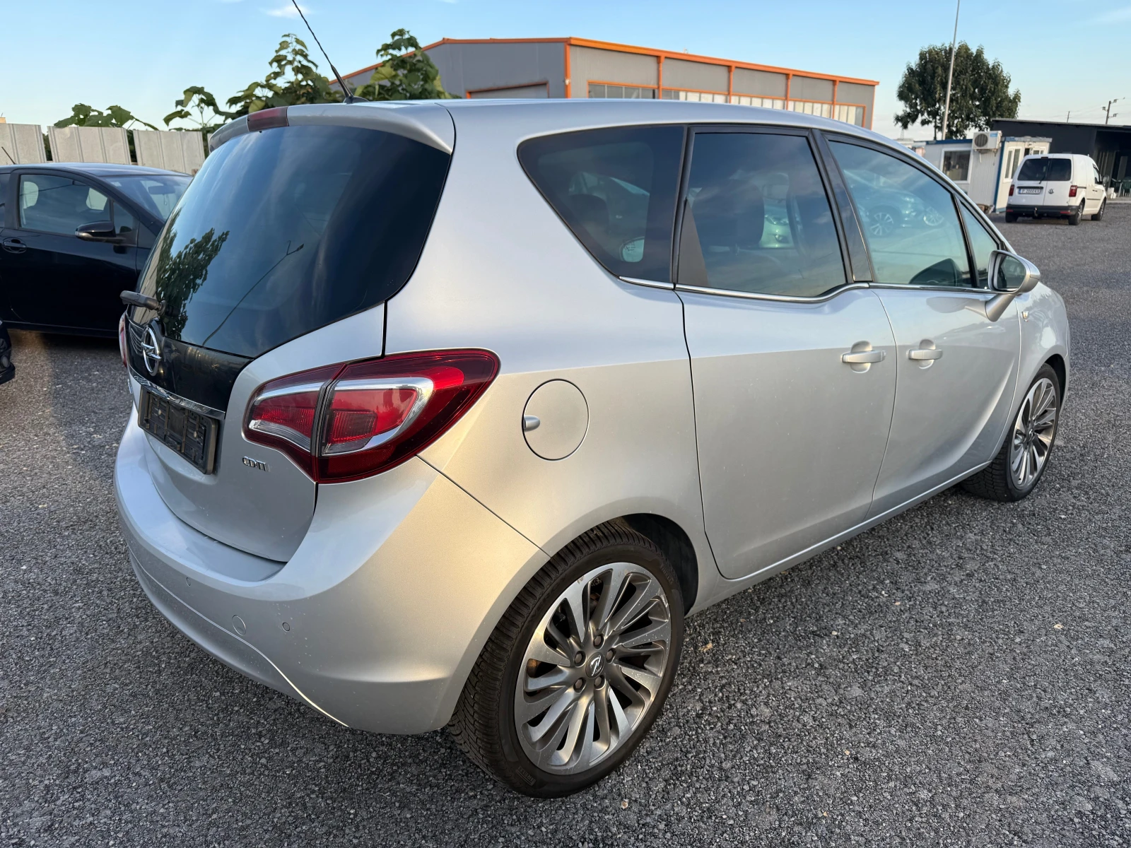 Opel Meriva TDCi, снимка 6 - Автомобили и джипове - 56216249