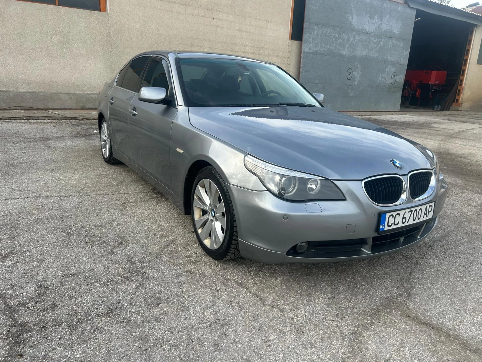 BMW 530, снимка 2 - Автомобили и джипове - 56372778